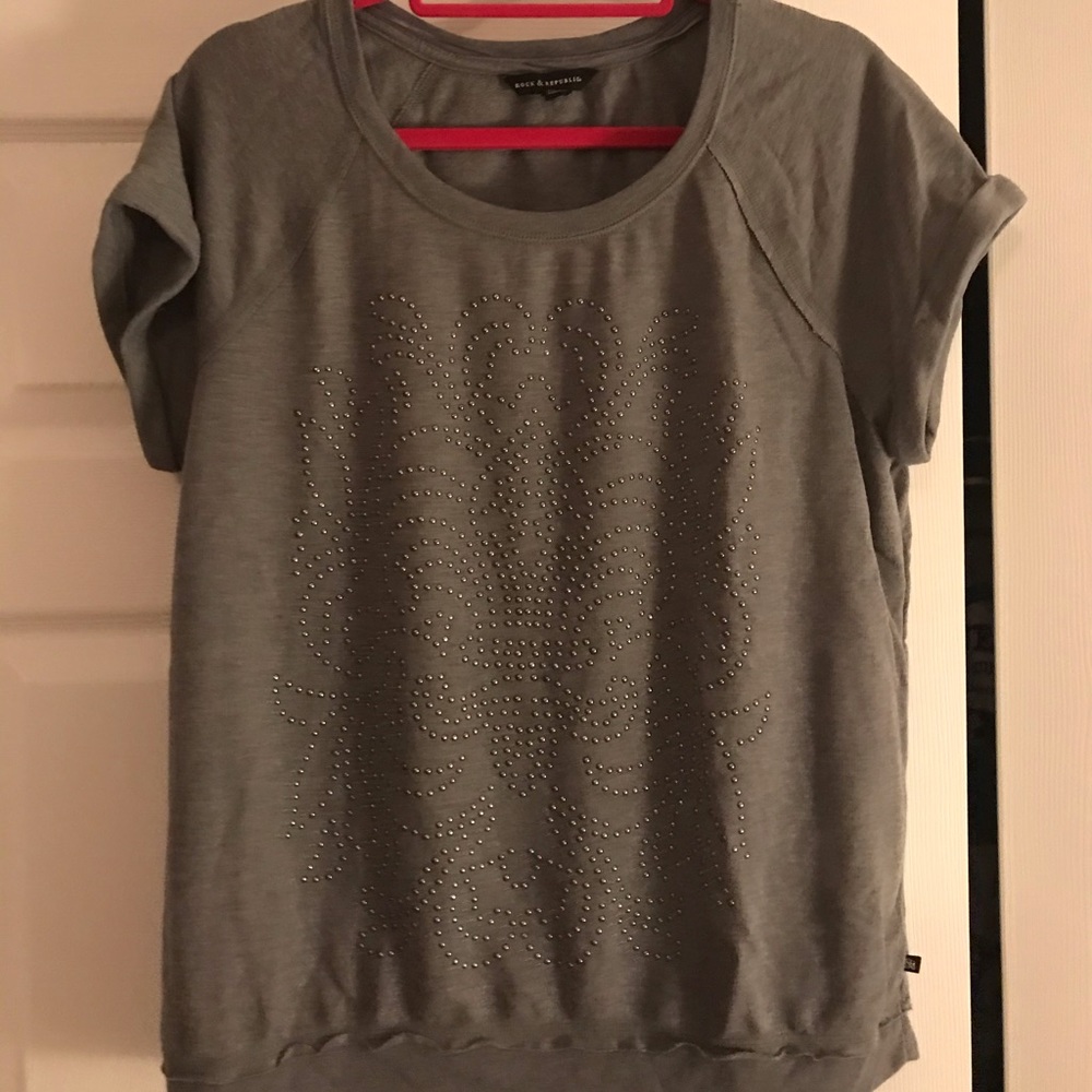 Cap sleeve bedazzled top